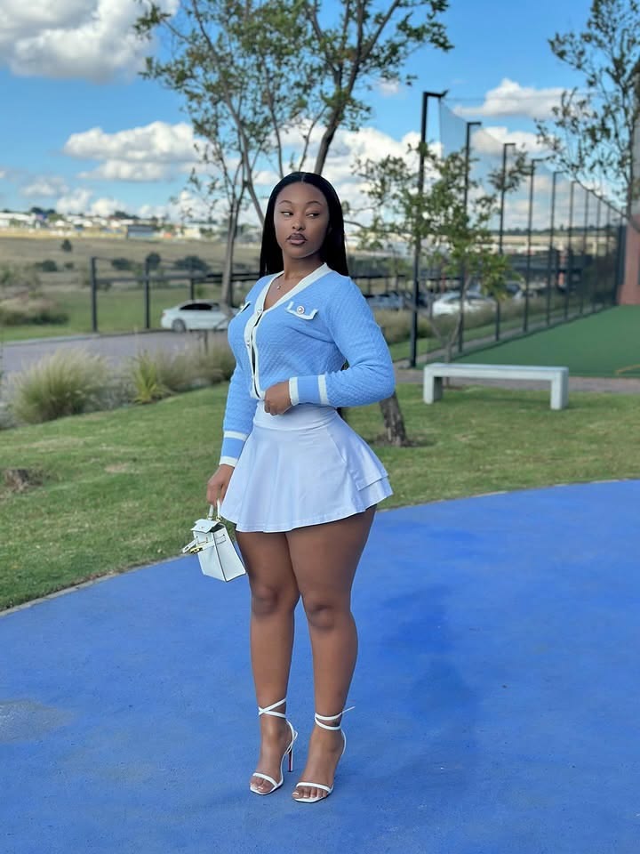 Women's Shorts & Skirts