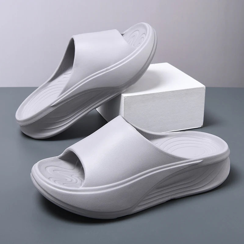 Men's New Summer Flip-Flops Outdoor Thick-Soled Non-Slip Sports Trendy Wading Wear-Resistant Beach Slippers