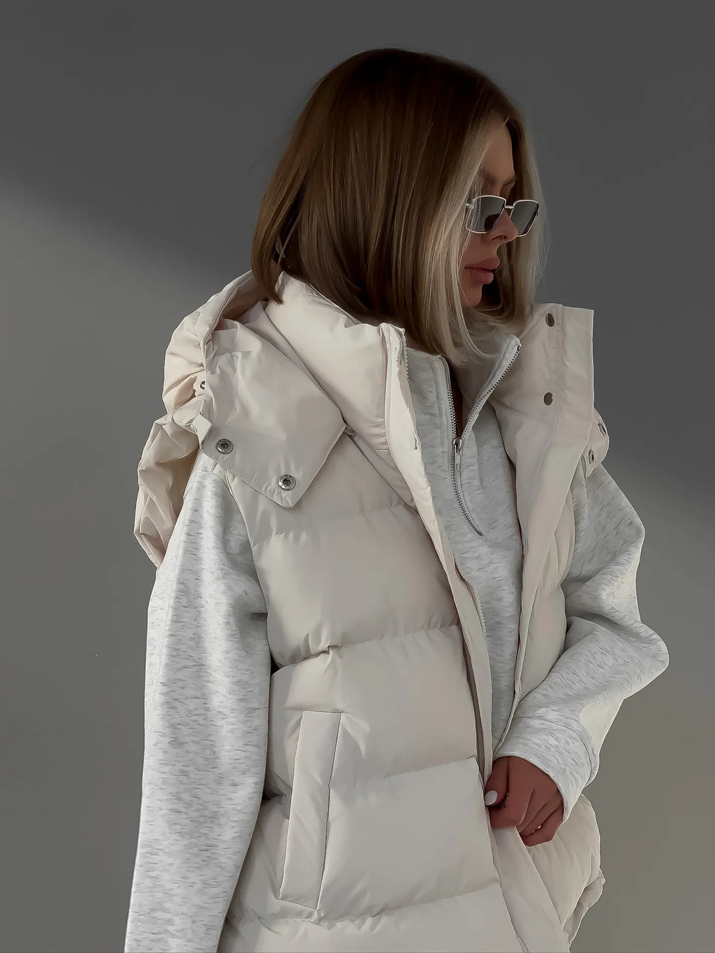 Women Coat & Jacket "Winter Sleeveless Hooded Puffer Vest Hot Trendy Outerwear Fashionable Spicy Girls Coats Vests"